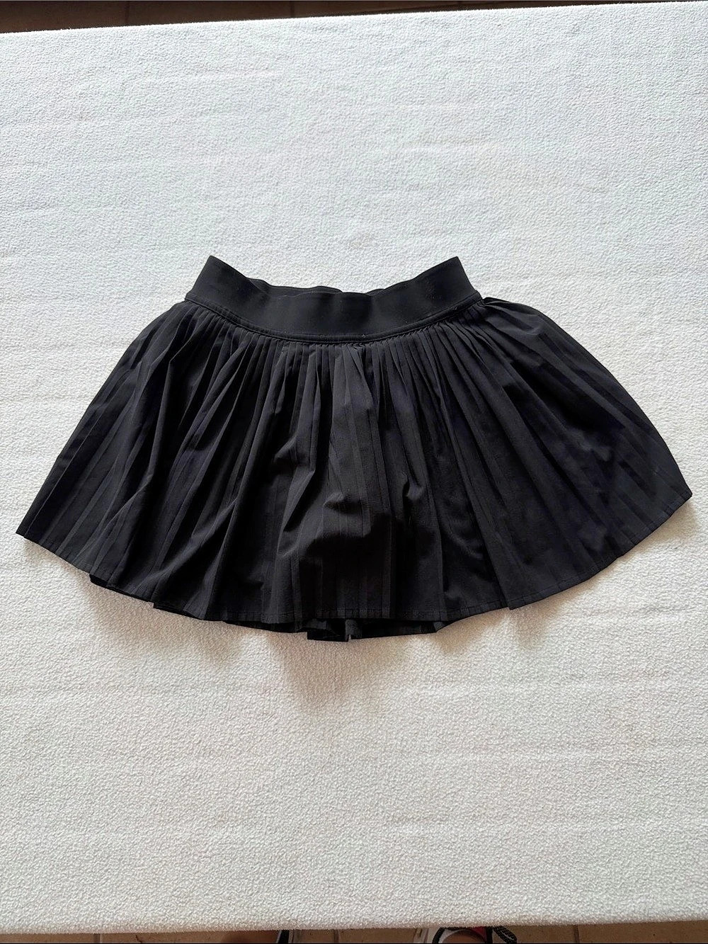 Lululemon Court Rival High-Rise Skirt Black Pleated Mini Skirt Like New